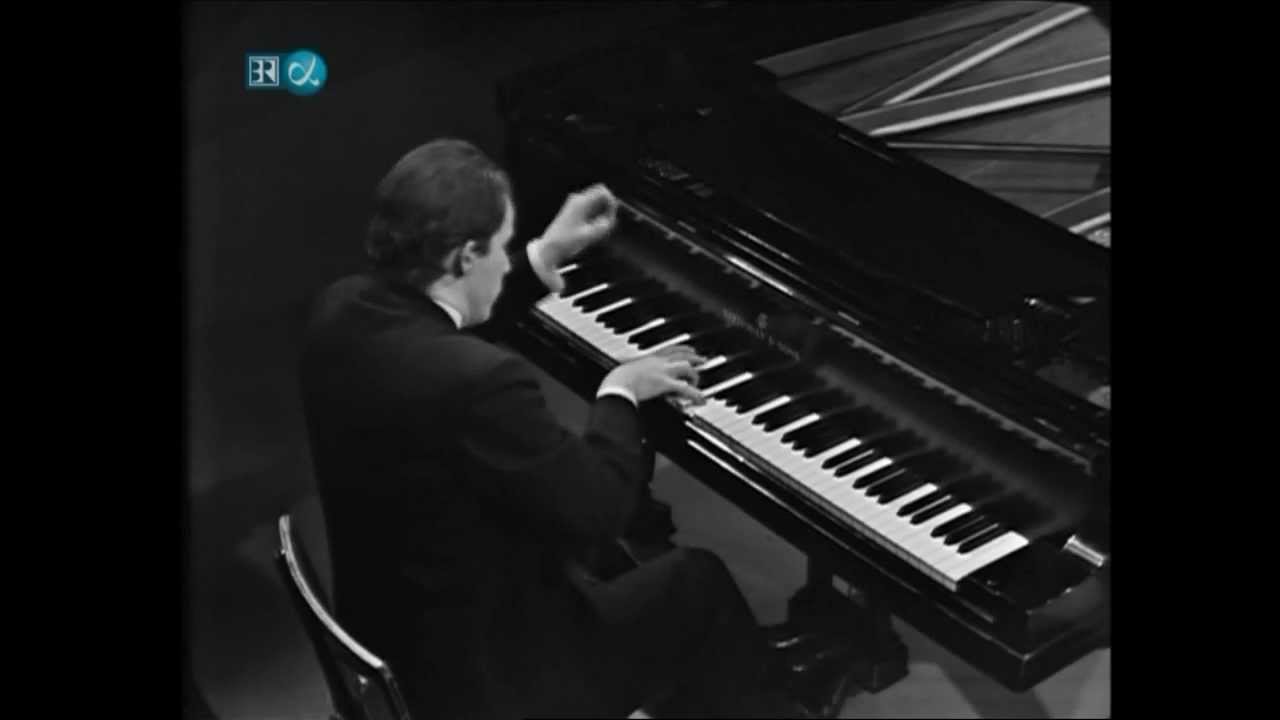 Glenn Gould-R.Strauss-Elektra (piano transcription) (HD)