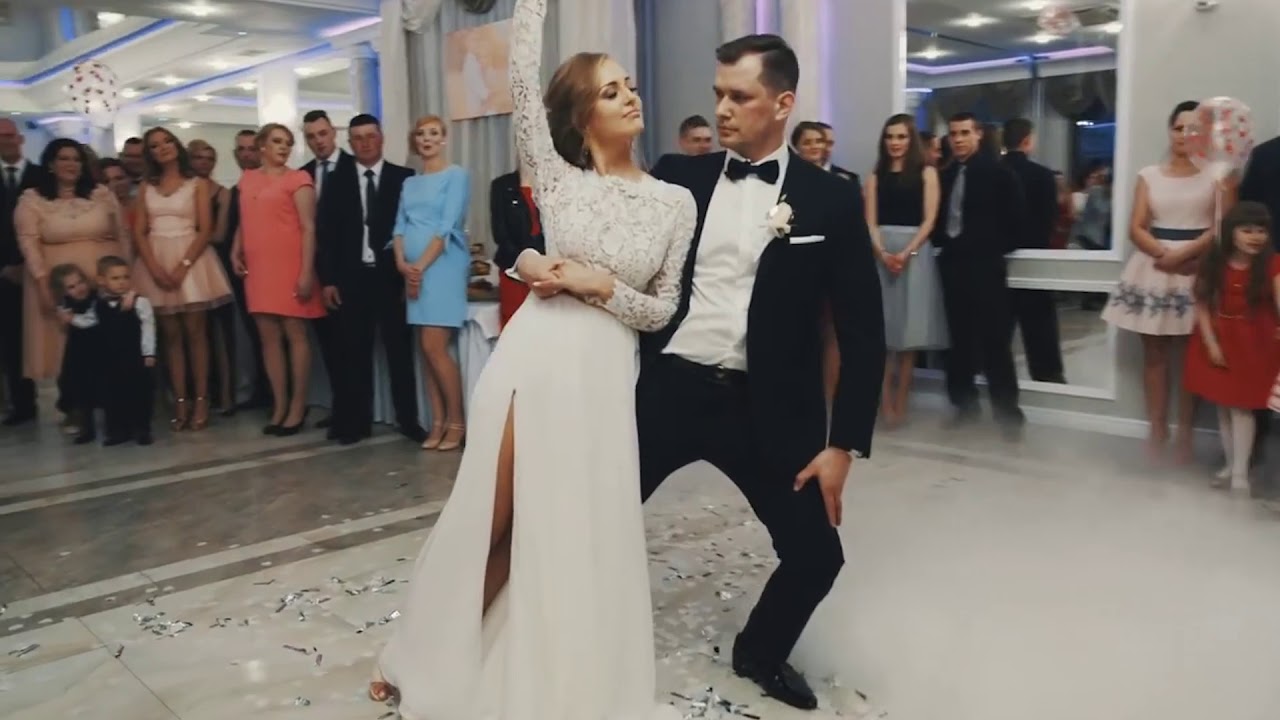 Shikoni nje vallzim super perfekt ne kete dasem