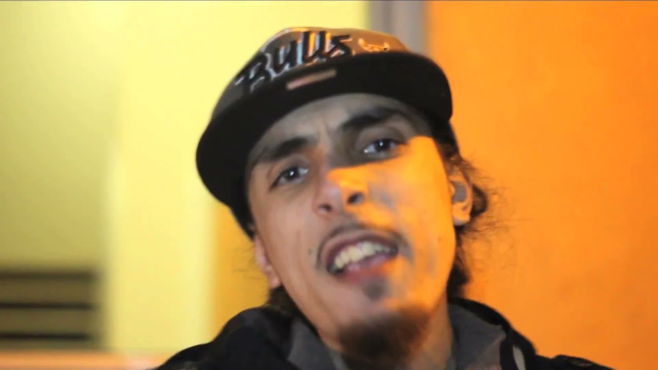 L Jinny Ft Yaseen Rosay, Esa, Eyebs, Krazed & Super - Still Here (Still Here EP )