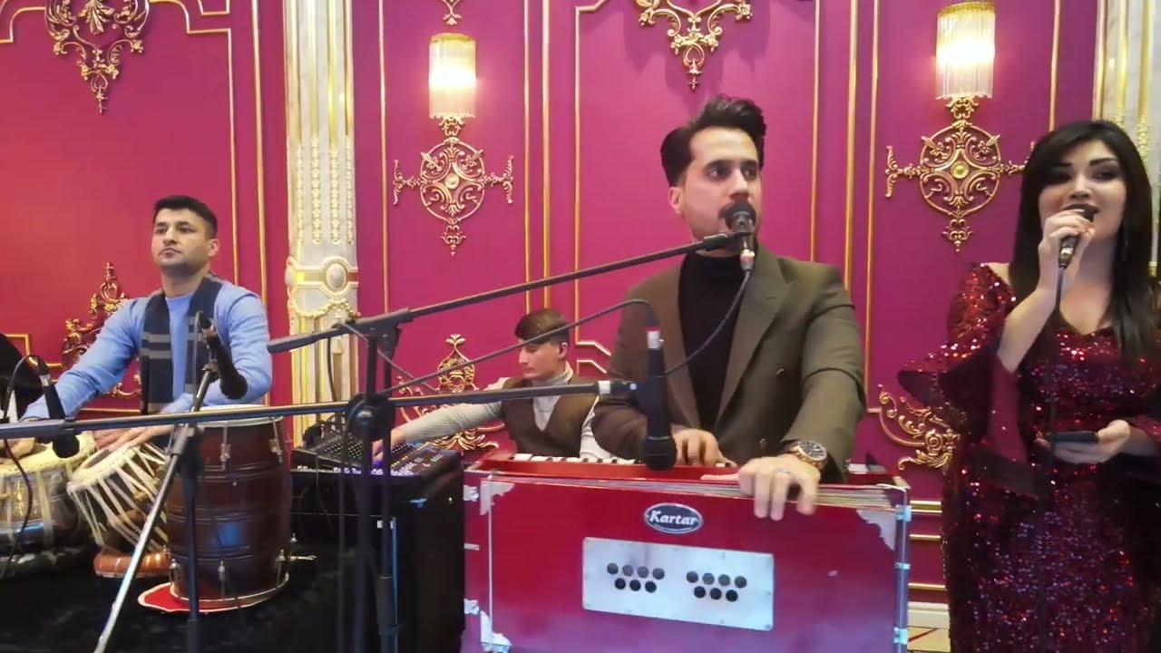Qais Maroof and husna enayatمحفلی حسنا عنایت و قیس معروف 😍