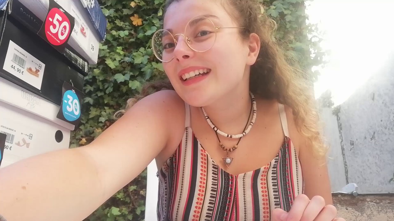 ASMR | ROLEPLAY - 💋 VENDEUSE DE CHAUSSURES  👠 ( ÉTÉ + SOLDES)
