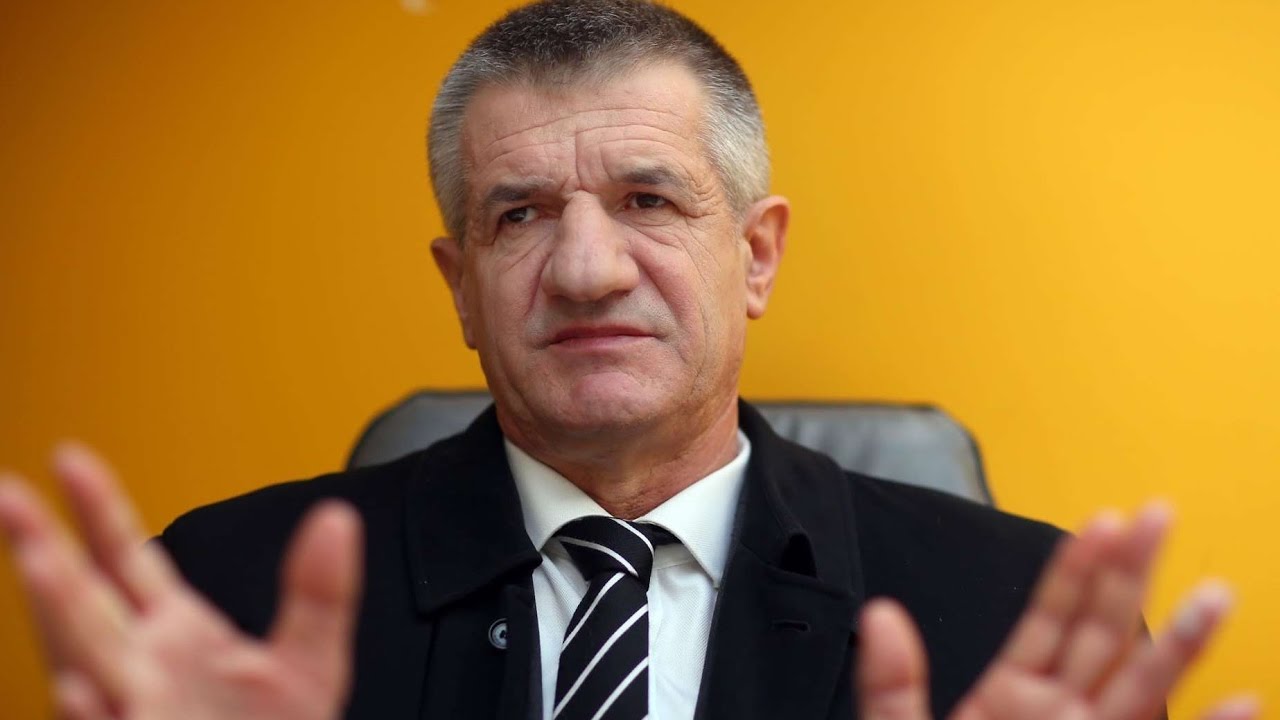 Les moments cultes de Jean Lassalle (partie 1)