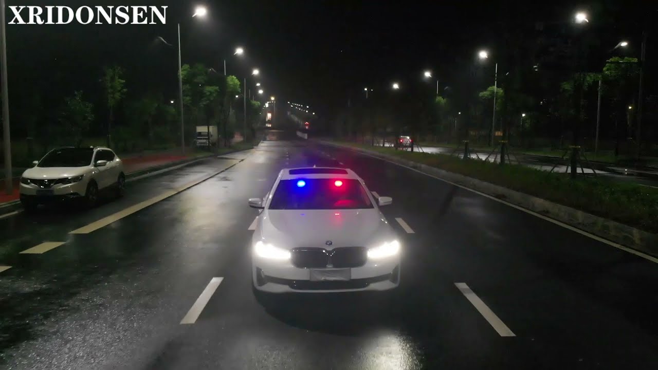 XRIDONSEN 2 in 1 Dash Police lights Emergency Windshield Strobe Lights Interior Warning Safety Light