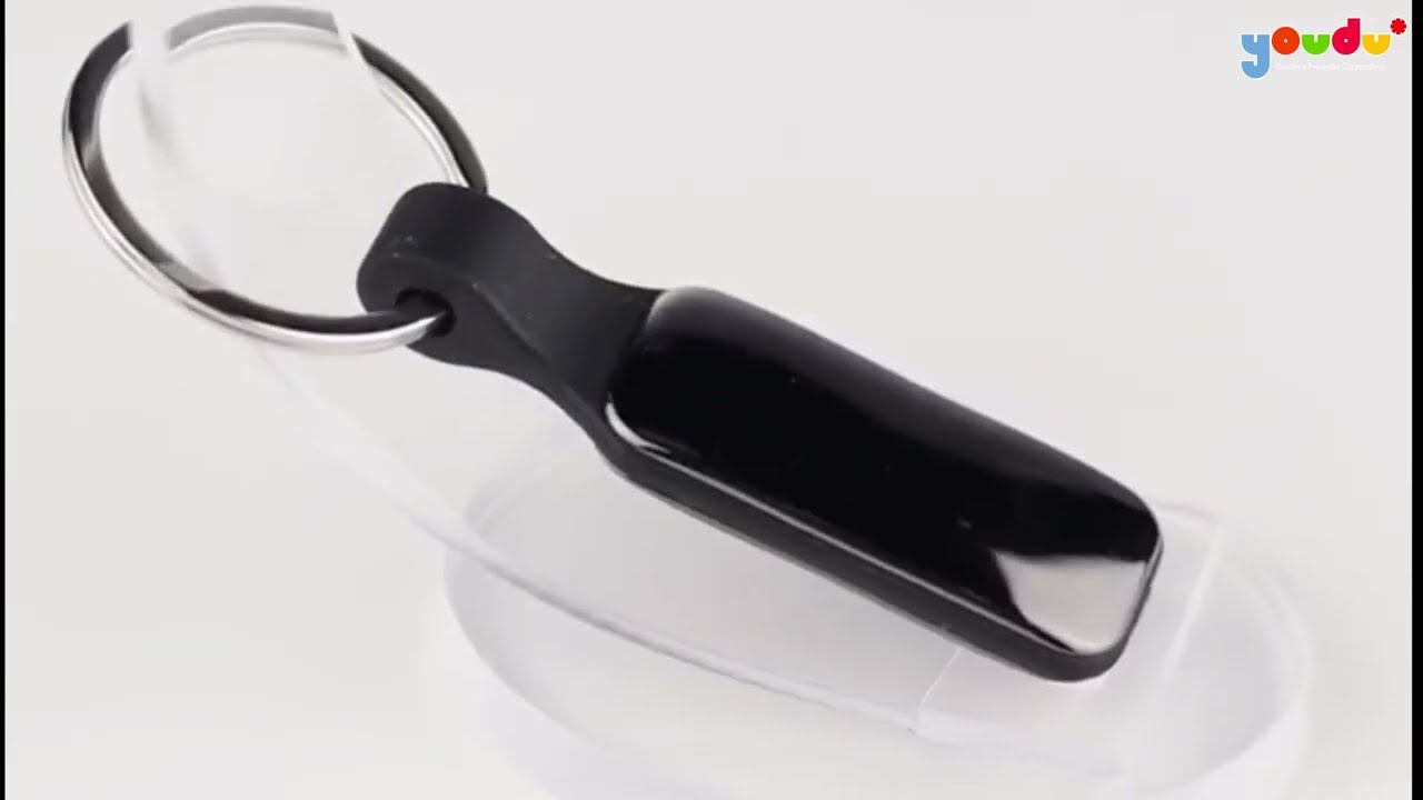 Chaveiro Met&aacute;lico com Detalhe em Silicone &ndash; Ref: 887045