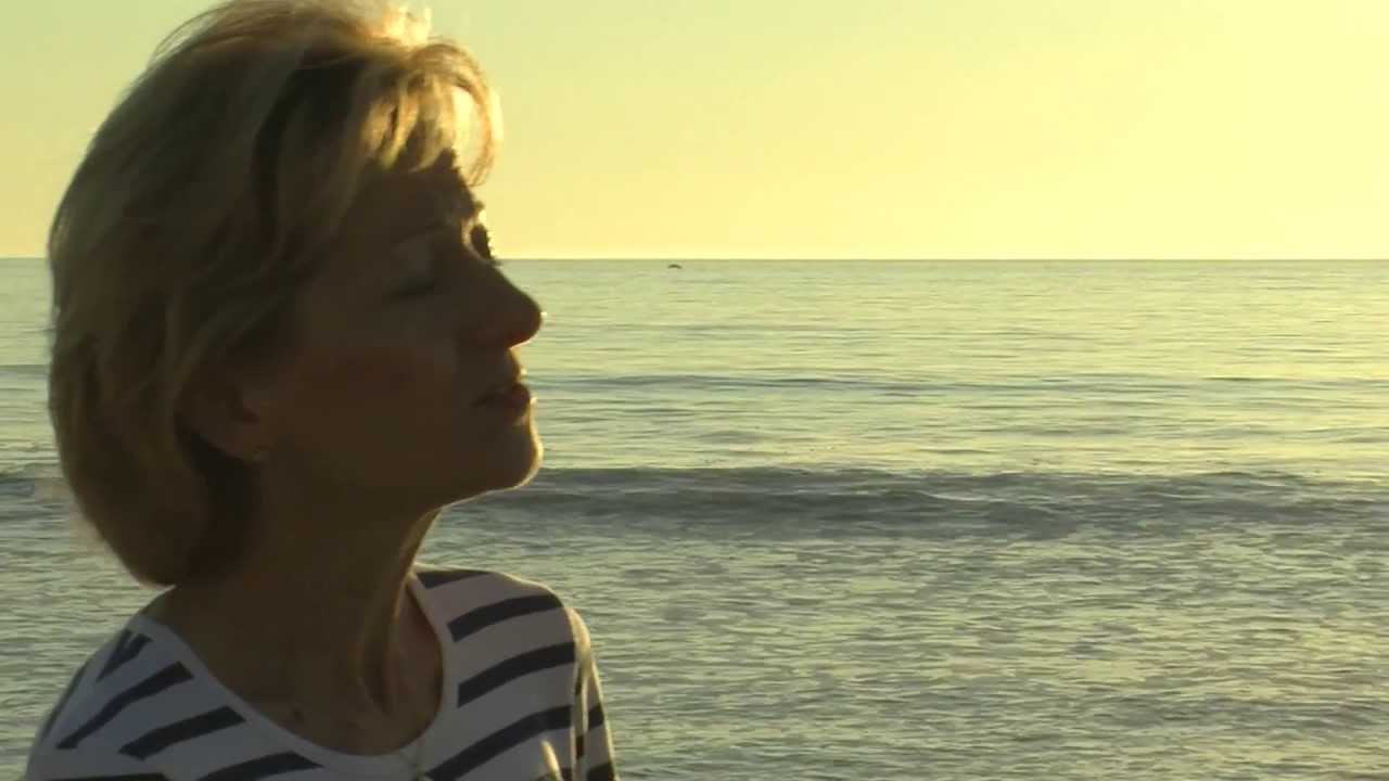 Christine Hélya 