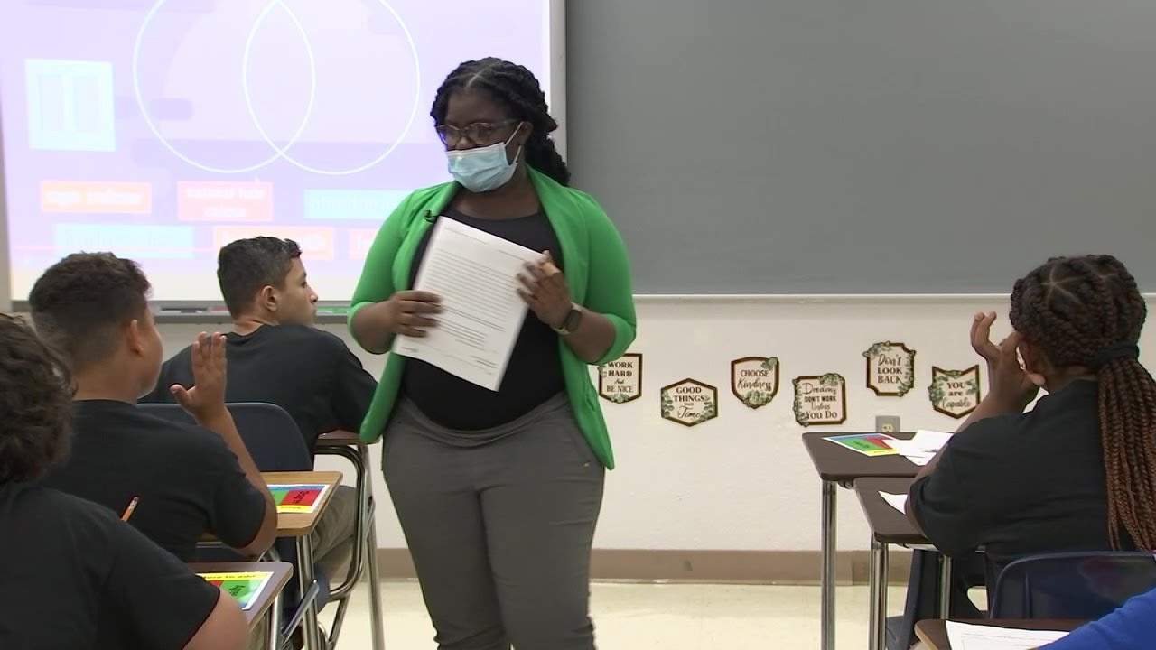 Florida school district recruits teachers from overseas