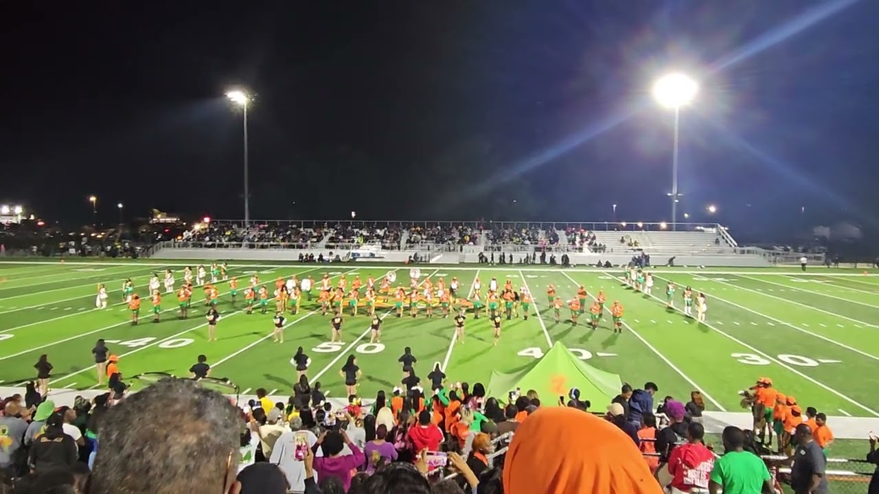 LeFlore vs. Williamson halftime show