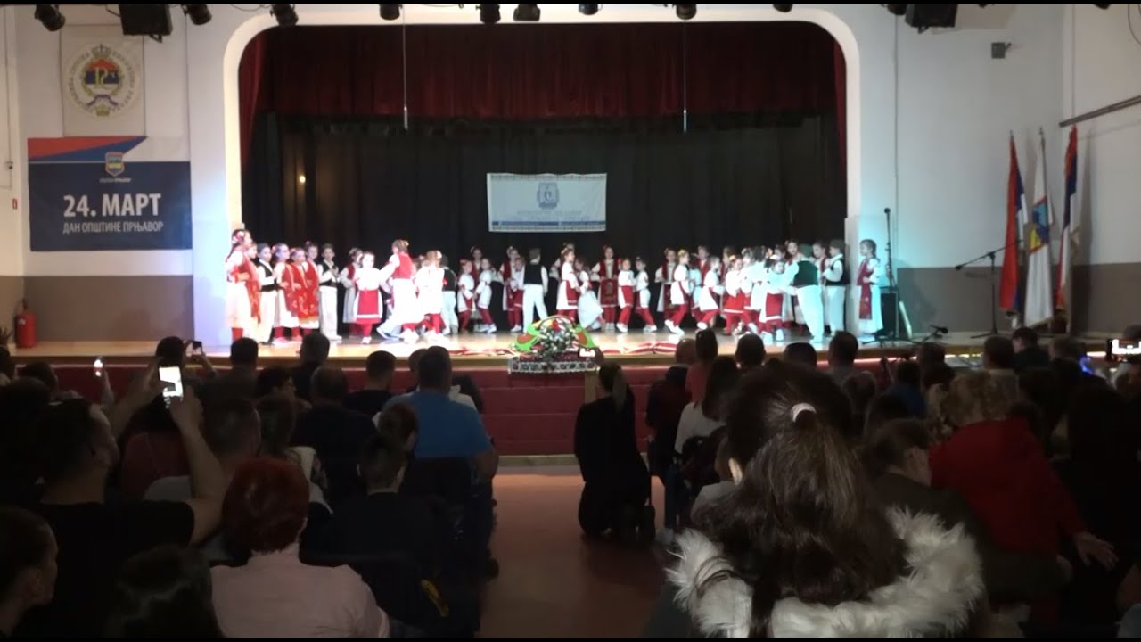 Prnjavor: Održana tradicionalna dječija opštinska smotra folklora – Početak dana TV K3