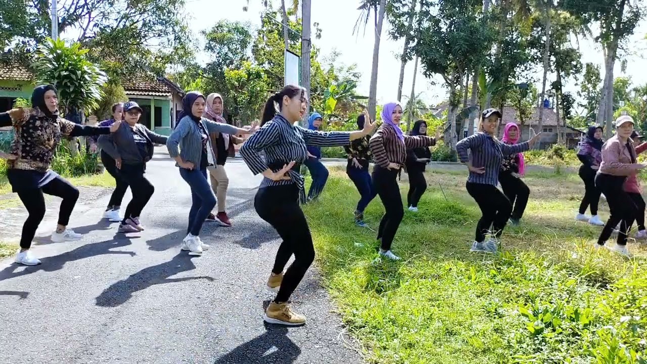BUTO BUTO GALAK versi JATHILAN || Senam Kreasi Jathilan || Senam Kreasi terbaru 2023