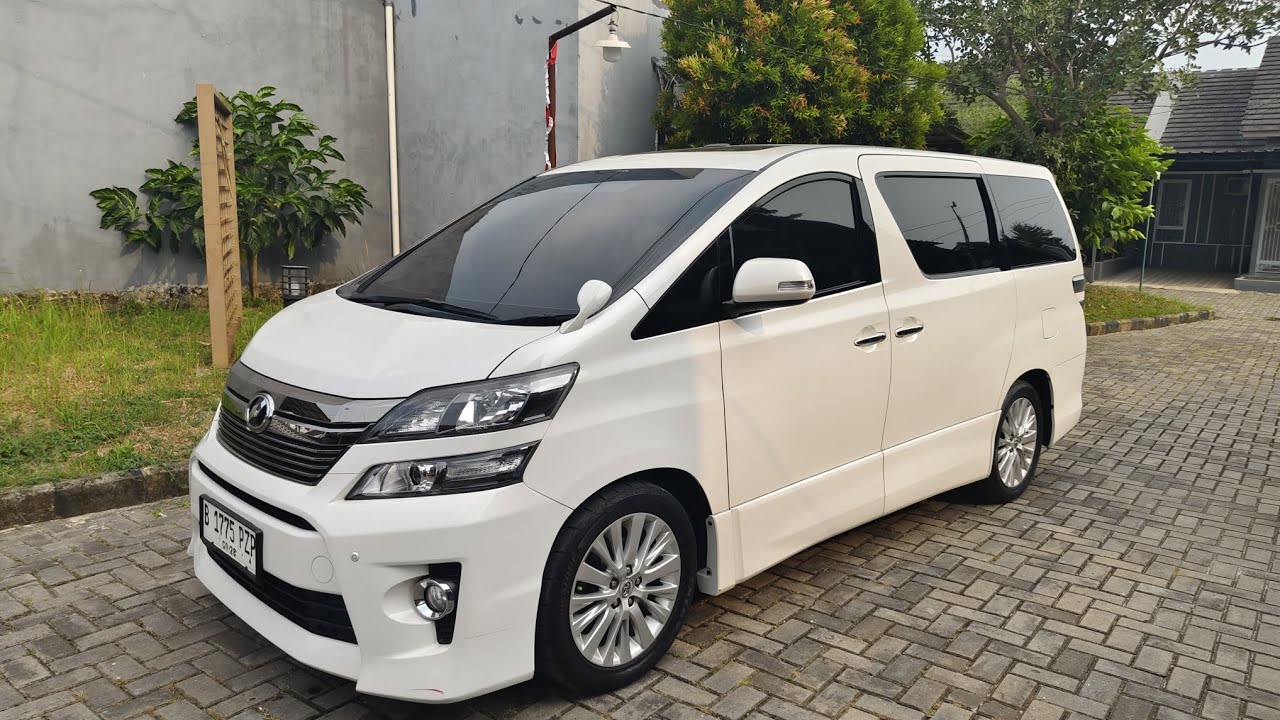 Vellfire Z 2.4 2013 putih muriara