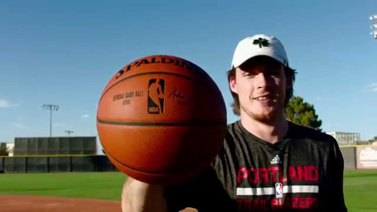 Pat Connaughton: Two Sport Athlete