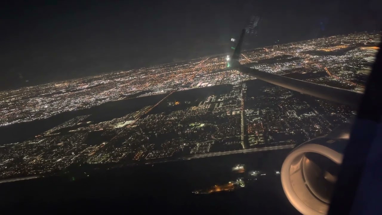 JetBlue Airbus A321 Takeoff from Miami, Florida