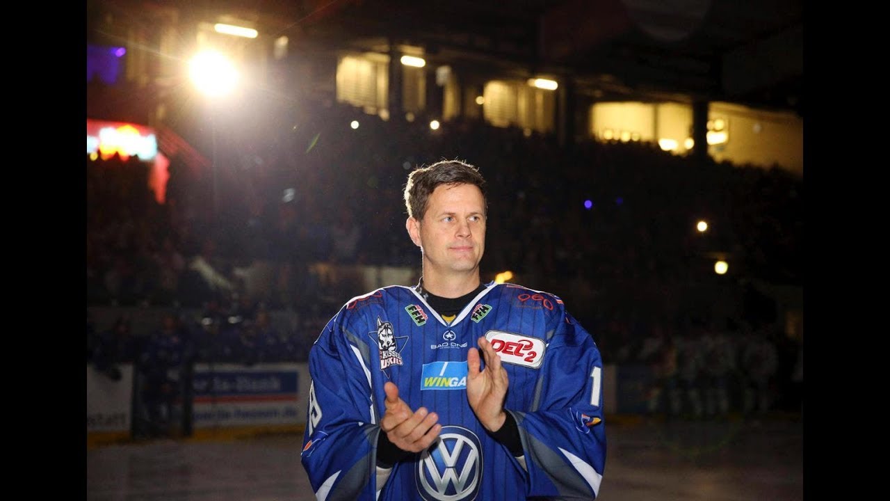 Kassel Huskies: Ehrenbanner für Eishockey-Legende Sven Valenti