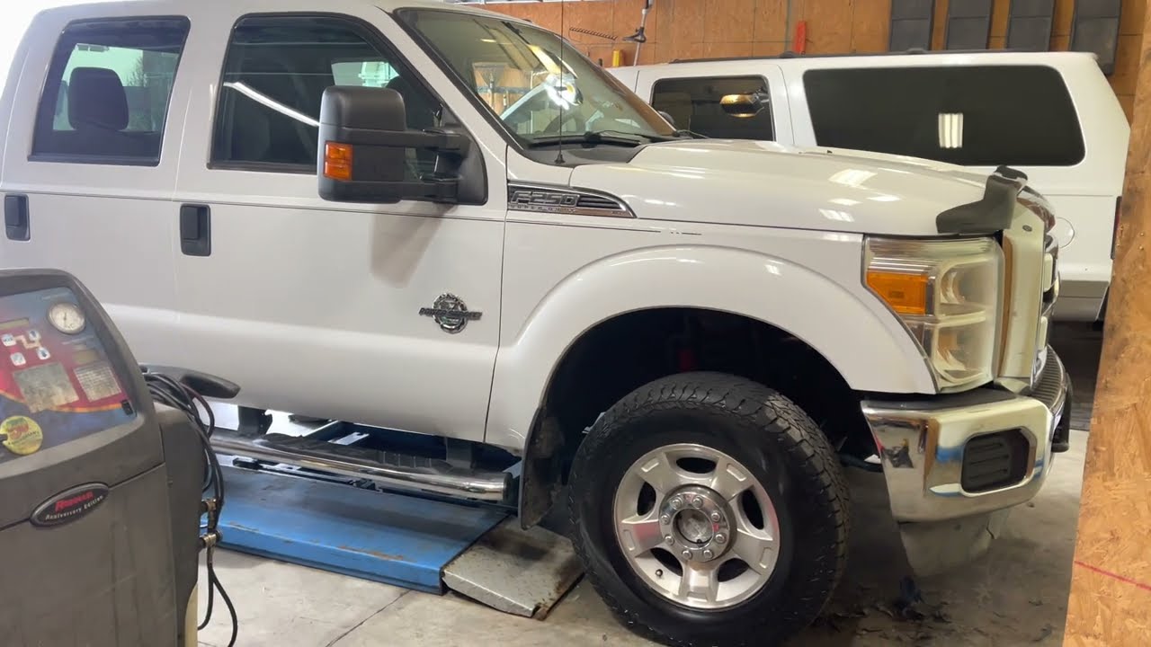 Diagnosing Cargo & Interior Light Malfunction