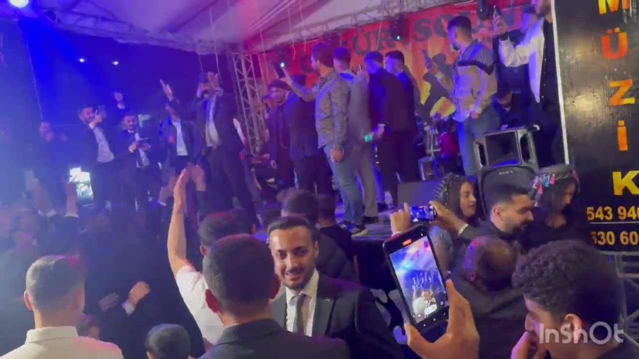Hakkari düğünleri (Govend Kürt Halaya) Kurdish Wedding Jirki Hazım Adıyamanın Düğünü Hozan Şervan