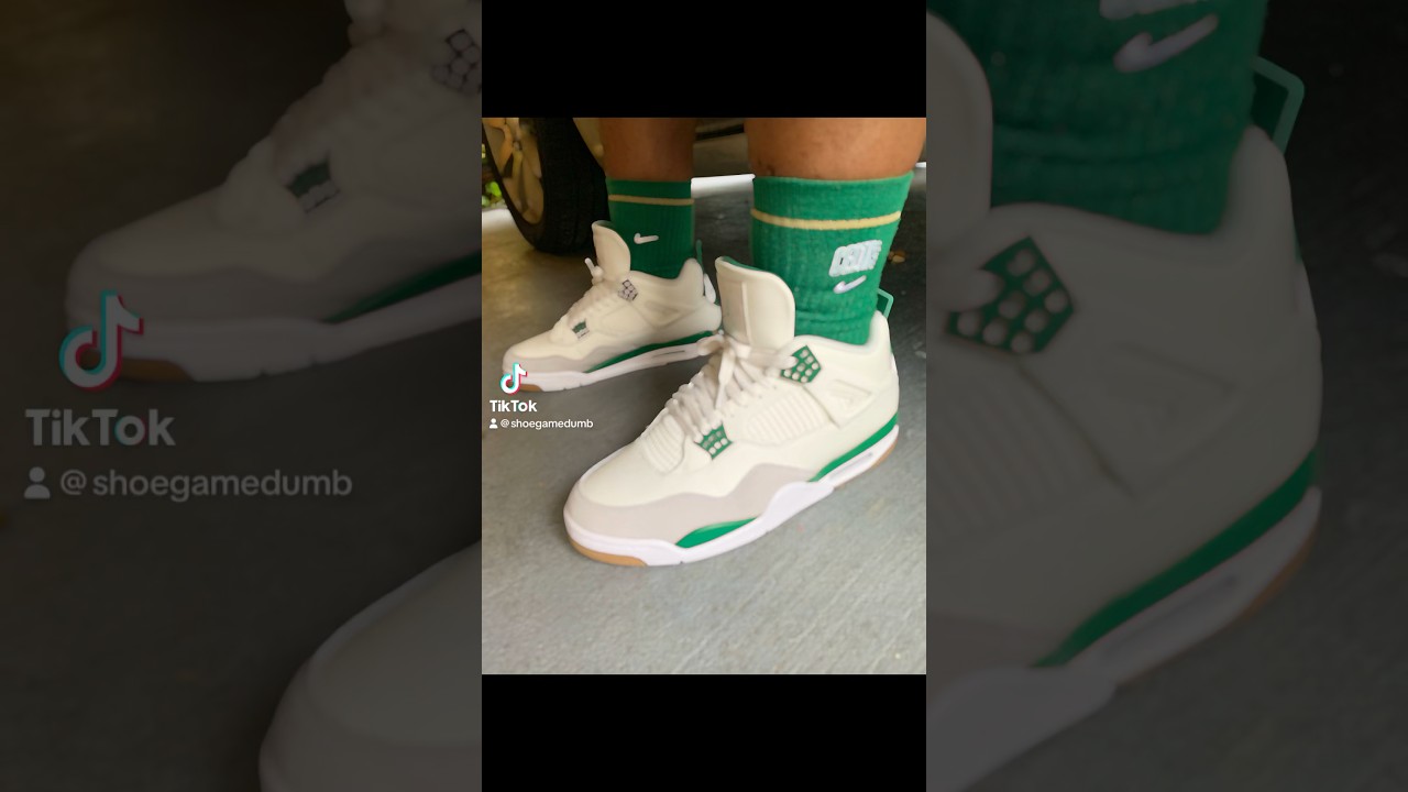 #Sneakerhead #KOTD #SOTD #WDYWT  #ComplexKicks #Viral #Jordan #SB #Nike #Christmas #Celtics #Shorts