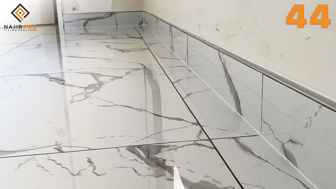 Main Floor & Bedroom Tiling - Trim Skirting 600x600 Tile (44)
