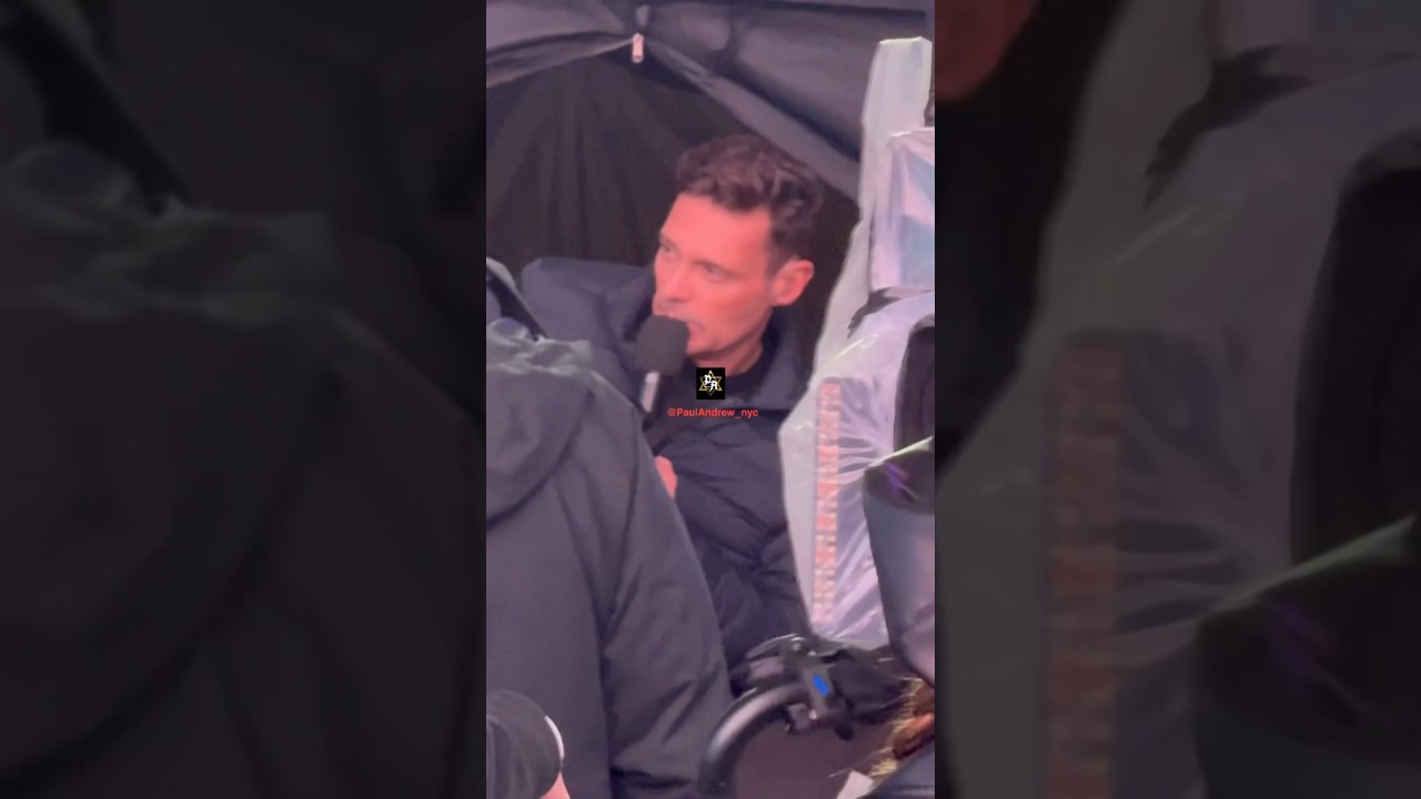 ® @ryanseacrest today in NYC will host again @rockineve 2024-2025... 😉✌️ אהבה זה הכל 