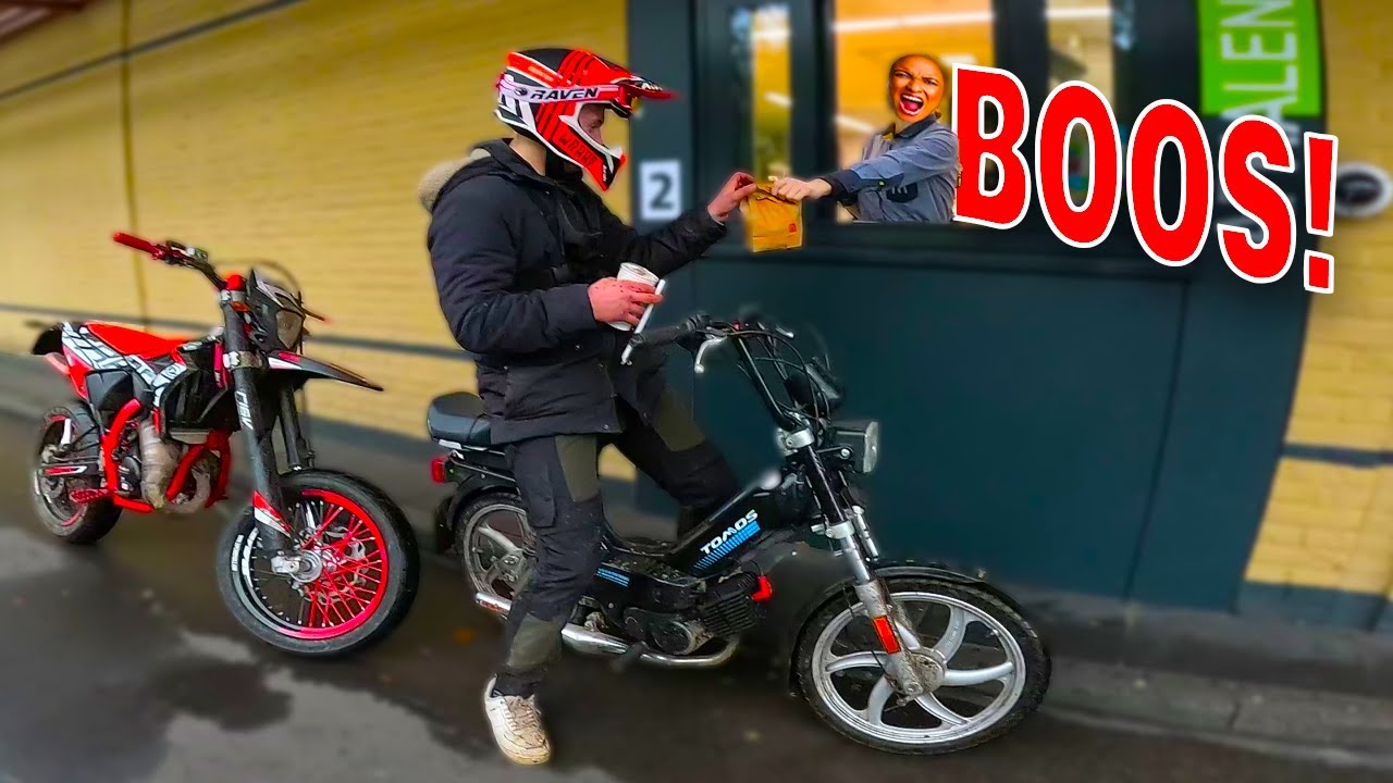 MCDRIVE PRANK Met TOMOS!