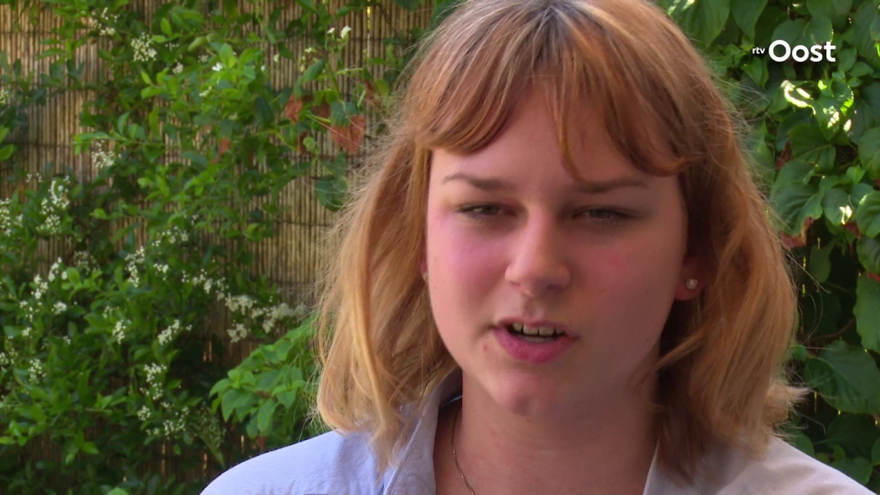 Julia (17) uit Deventer wil meer begrip voor Tourette: 