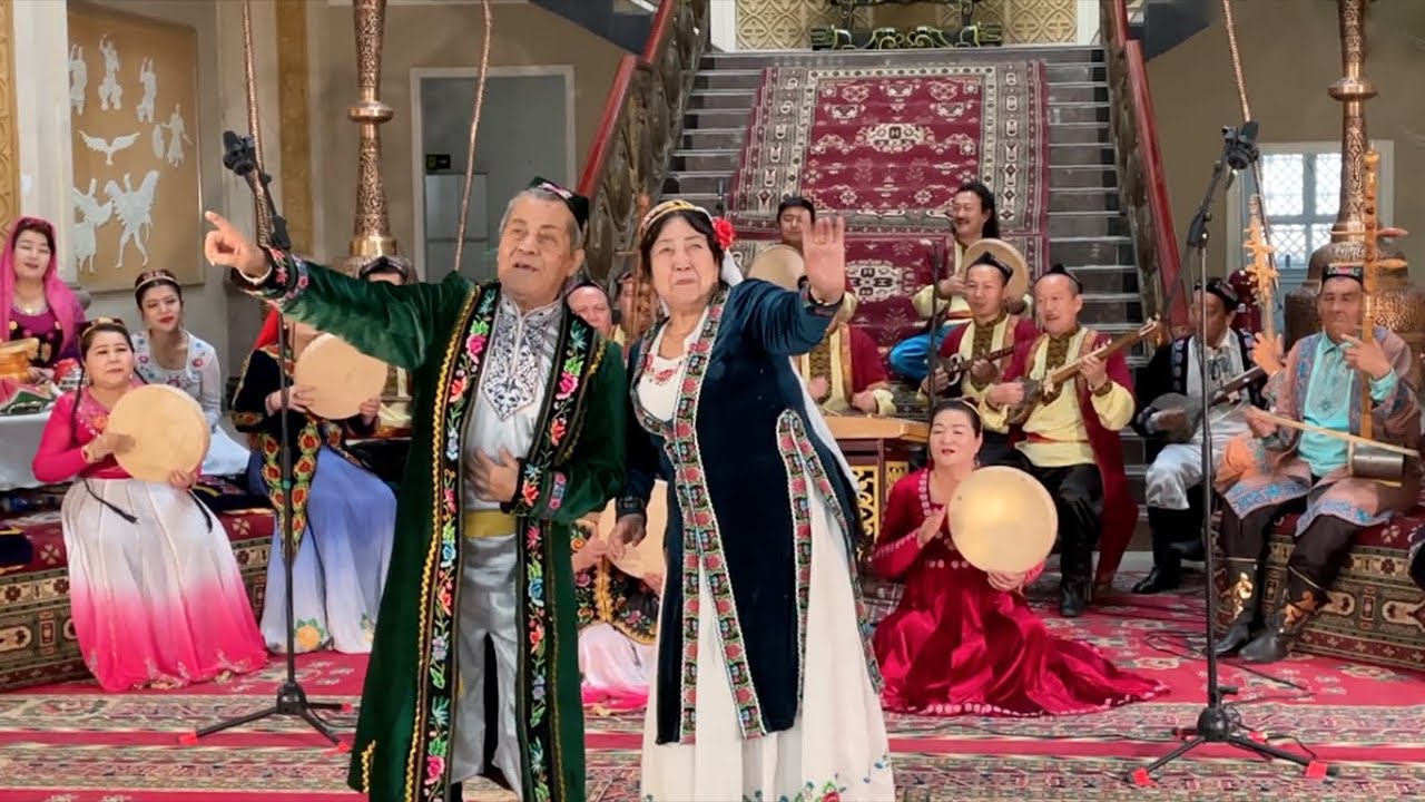 Uyghur folk song - Ay xénim süzük chiray | Turnilar qatar-qatar