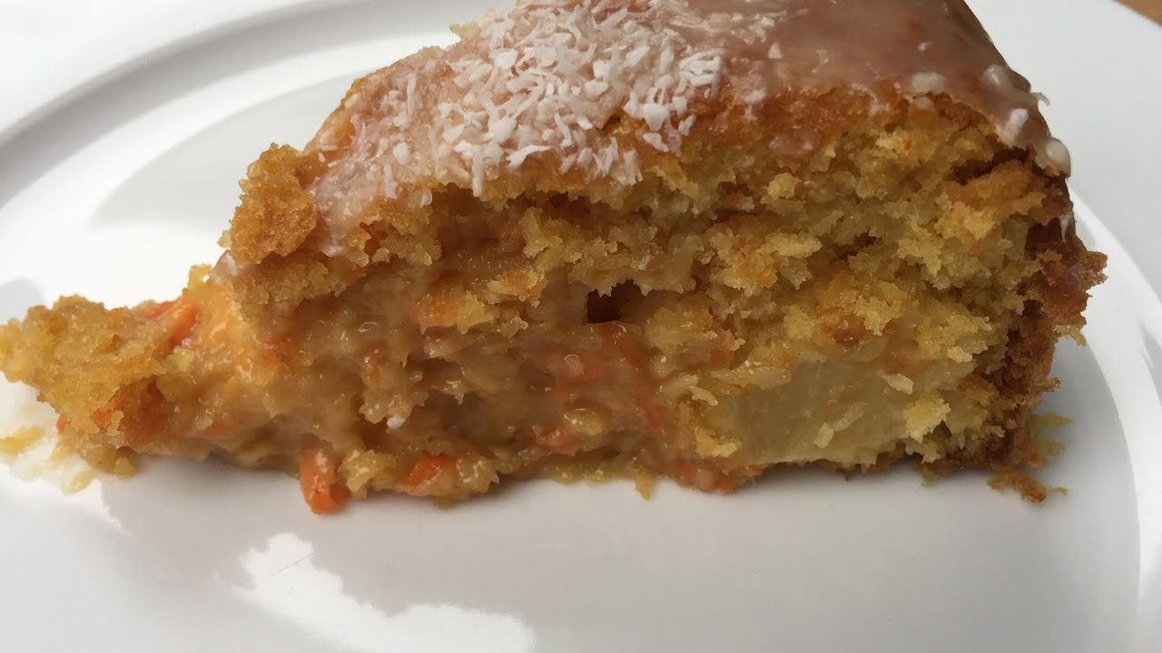 Ananas-M&ouml;hren-Kuchen mit Kokos | Rezept