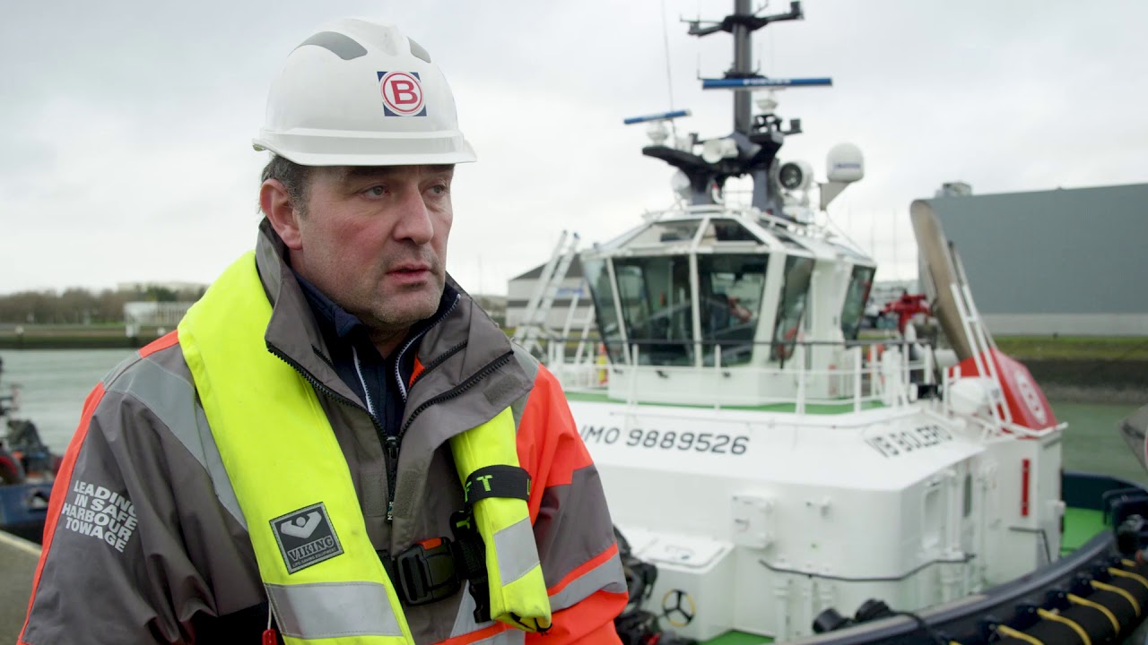 Boluda's green tugs IMO Tier III in Zeebrugge