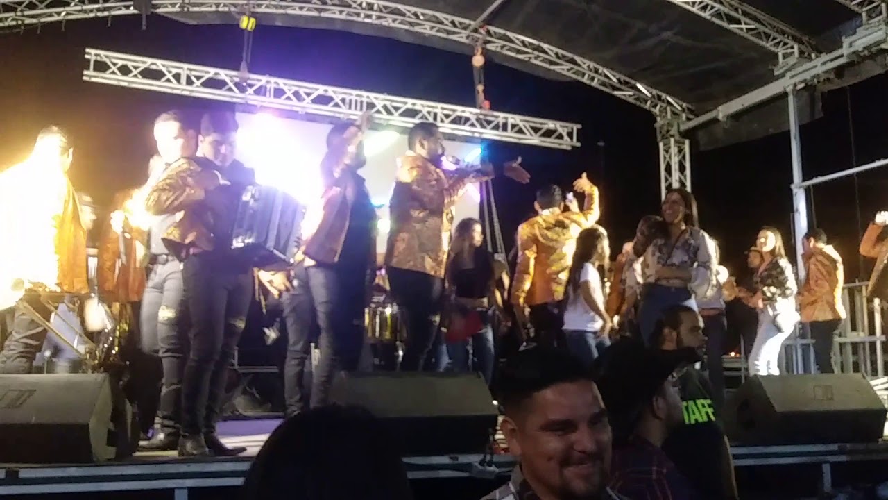 #BAILANDO #LACHONA #BANDARENOVACION #DjAlfonzin #JARIPEO #COLUSA #CALIFORNIA