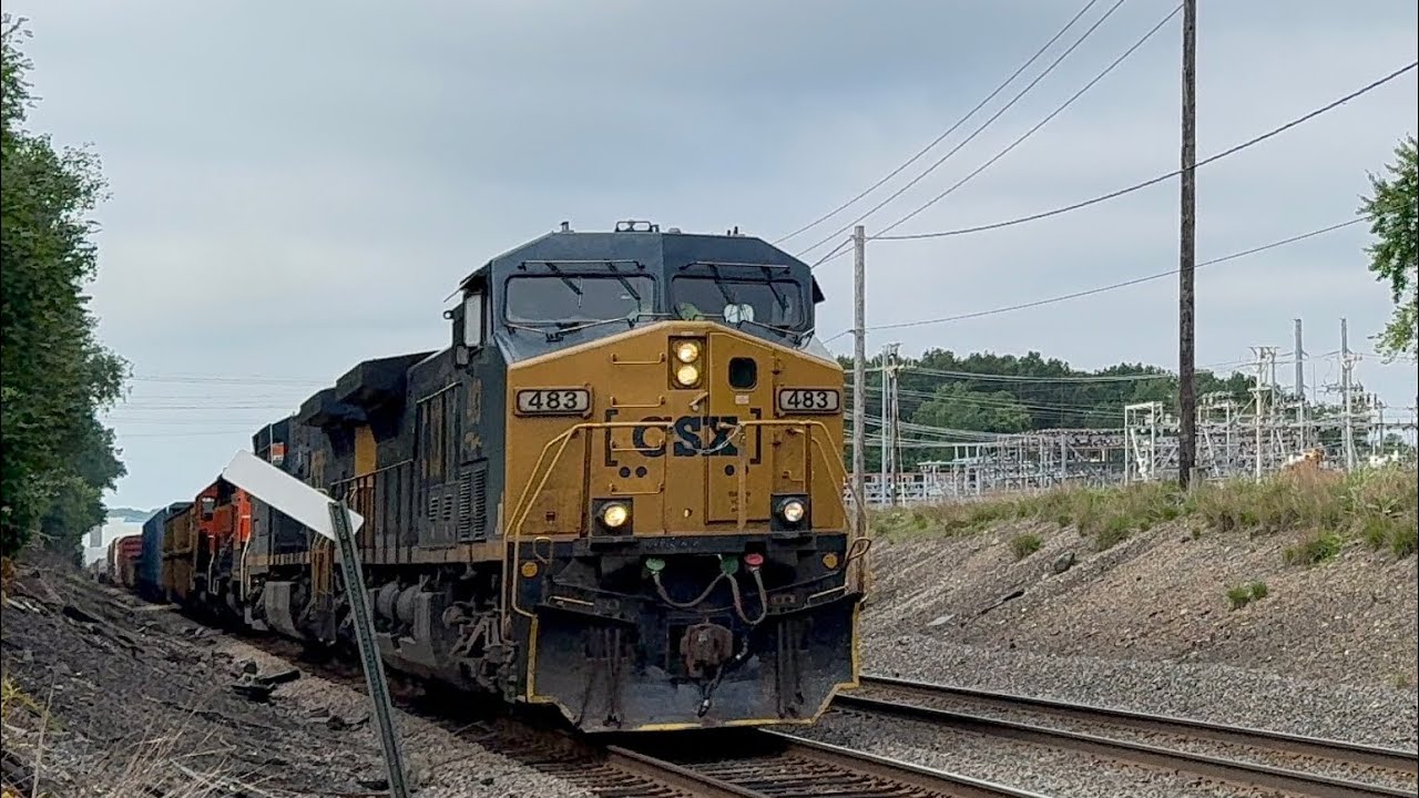 CSX AC44CW 483 Hauls M426 at Cross Road! FT. EX-BNSF Locomotives