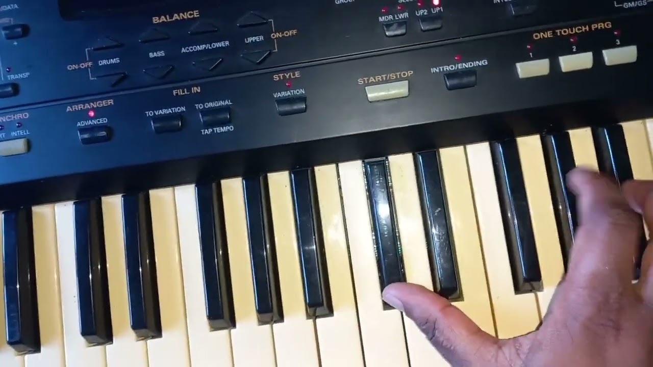 Roland E28 R8500 I'm in Durban Pinetown for Collection || we can arrange delivery 🚚 