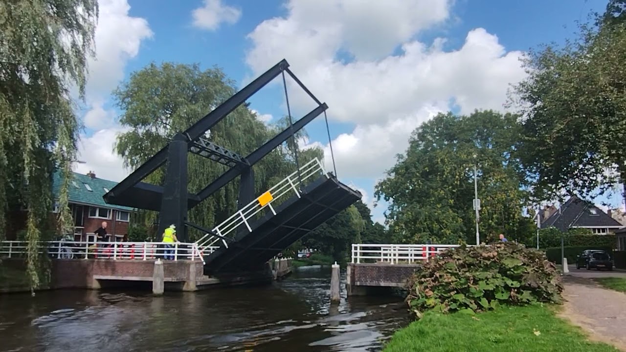 Brugopening zwettebrug