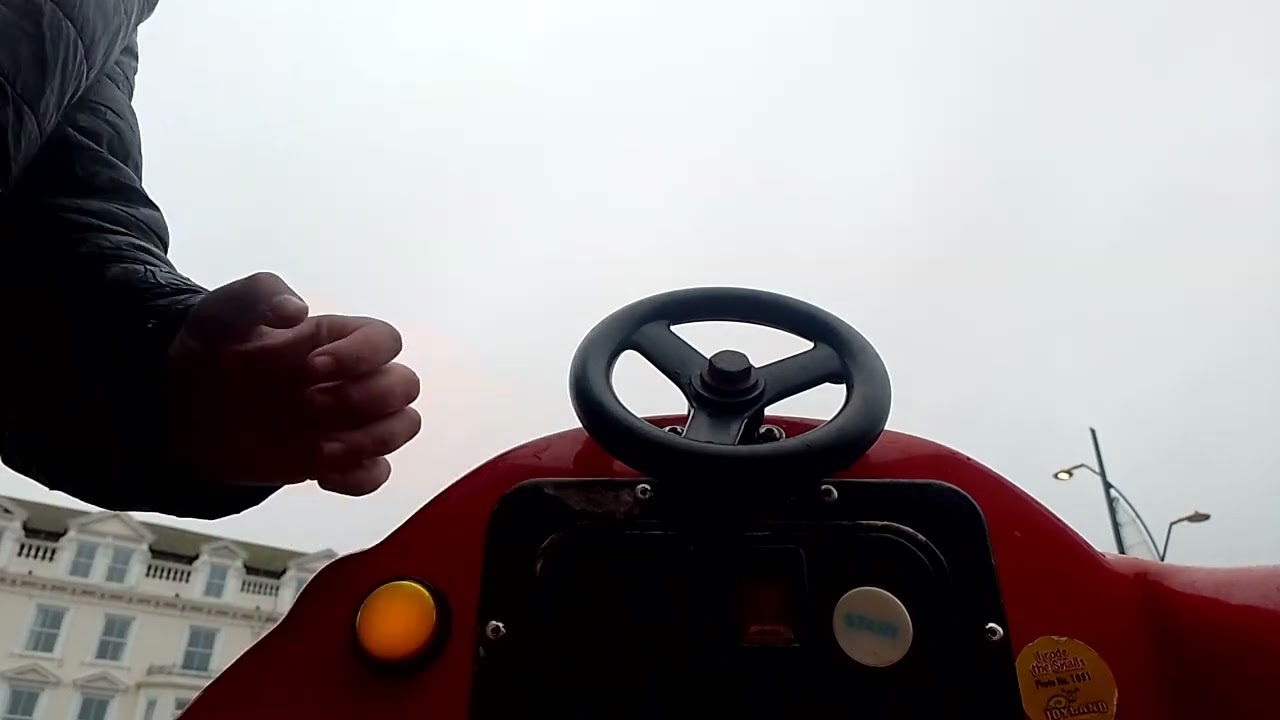 Amutec V3 Tweenies Rocket Kiddie Ride (Mega Fail)