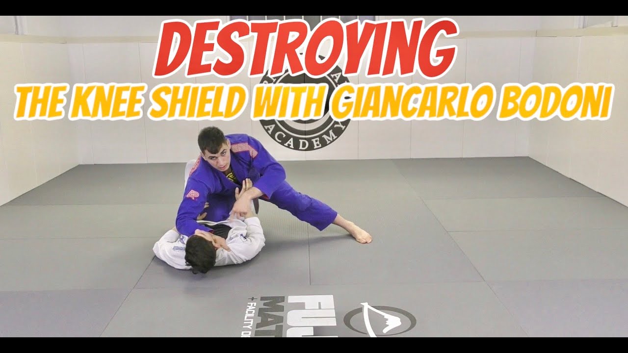 DESTROYING The Knee Shield With Giancarlo Bodoni