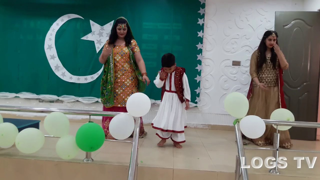 SALAMT SALAMT RAHY MERA PAKISTAN BEAUTIFUL PERFOMANCE OF LOGSIANS