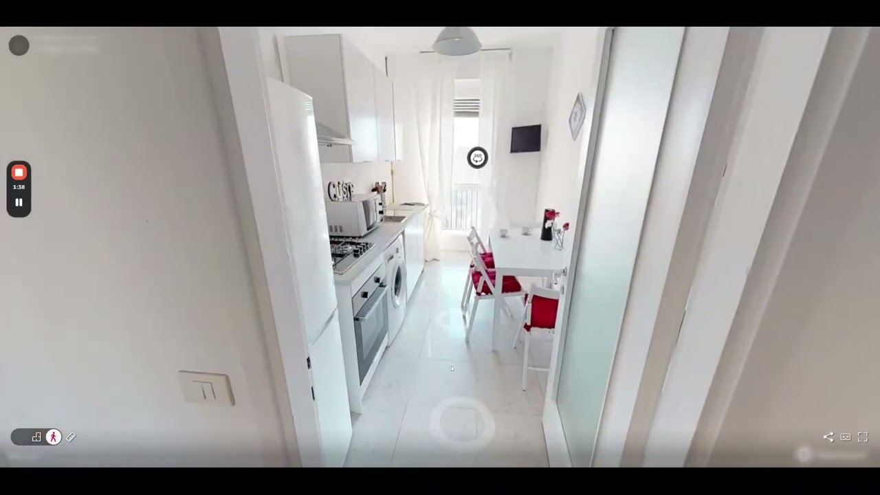 Room in a shared 4-bedroom apartment for rent in Porta Ticinese with... - Spotahome (ref 1402767)