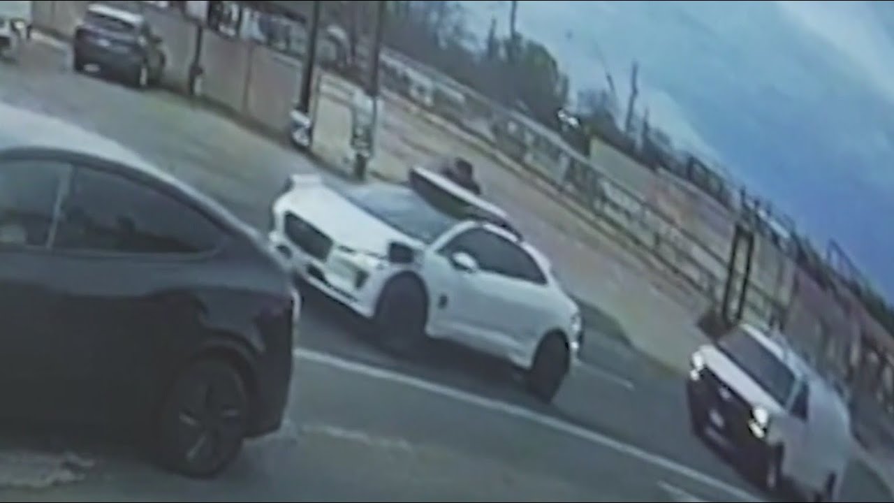 NTSB: Human error prompted Waymo to pass stopped school bus in Austin