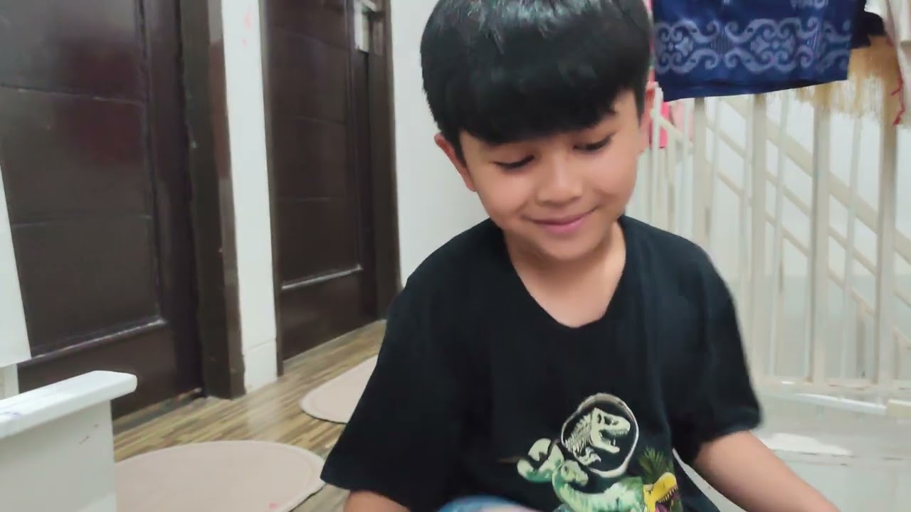 BERMAIN PUZZEL BERSAMA KAKAK & ABANG