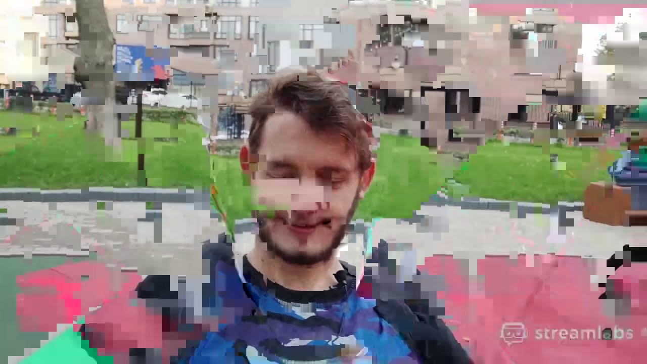 POOT ШАГАЕТ ПО КИЕВУ
