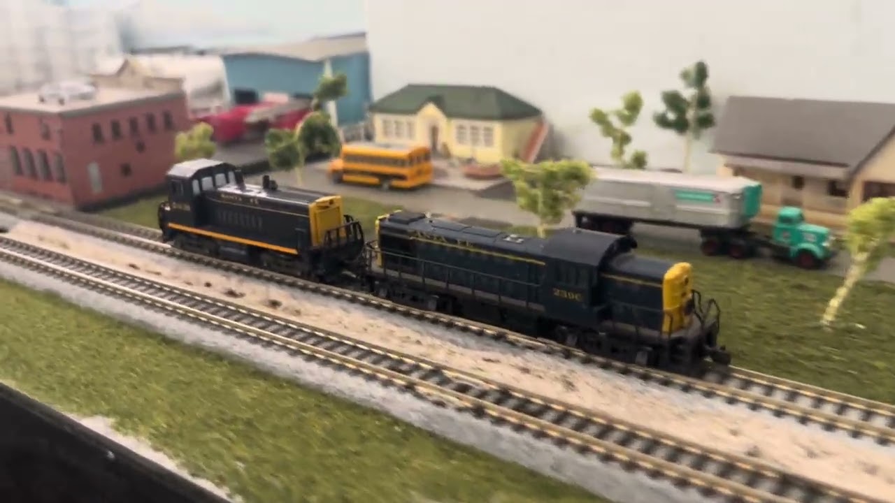 Forgotten series Atlas NW2 2418  & Kato ALCO RS1 # 2396 