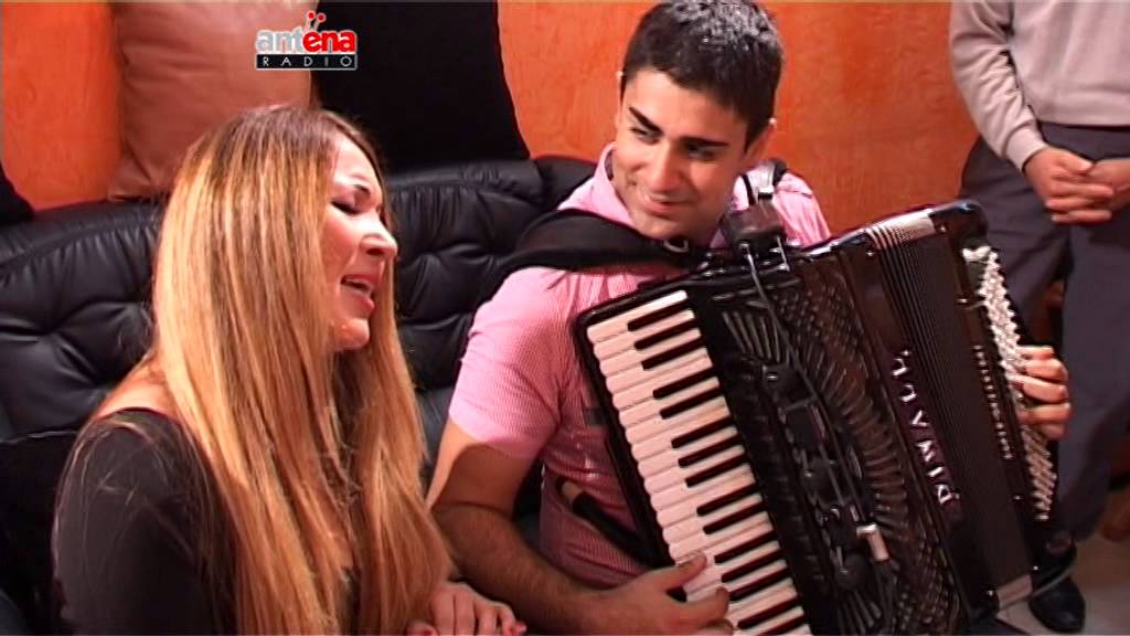 Marko Živadinović Intermezzo & Jelena Broćić UNPLUGGED (Ostala je pesma moja,Druga te nocas ljubi )
