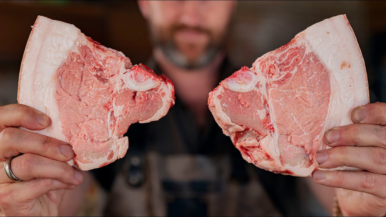 JUICY & TENDER dry-aged Pork T-Bone Steaks