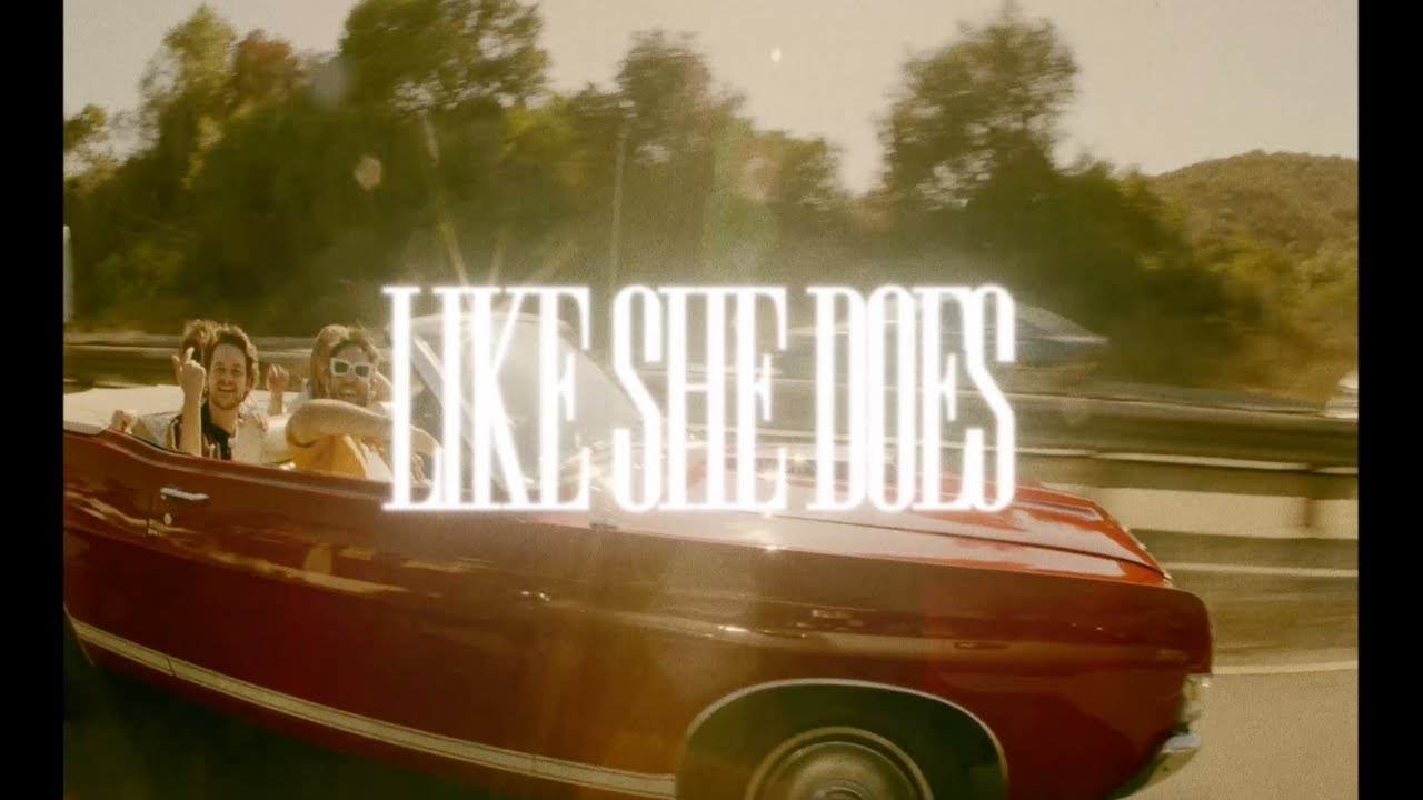 Never Ending Fall &ndash; Like She Does (Official Video)