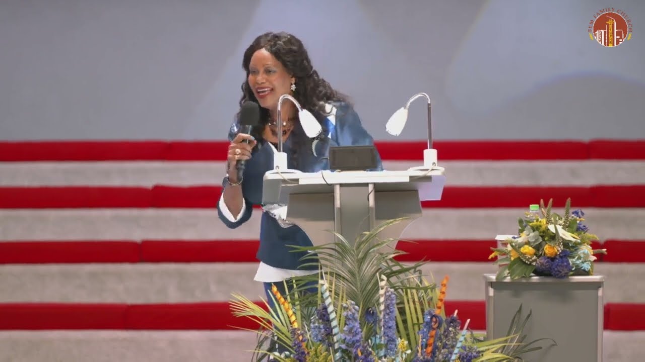 Rev Teresia Wairimu singing Amazing Grace