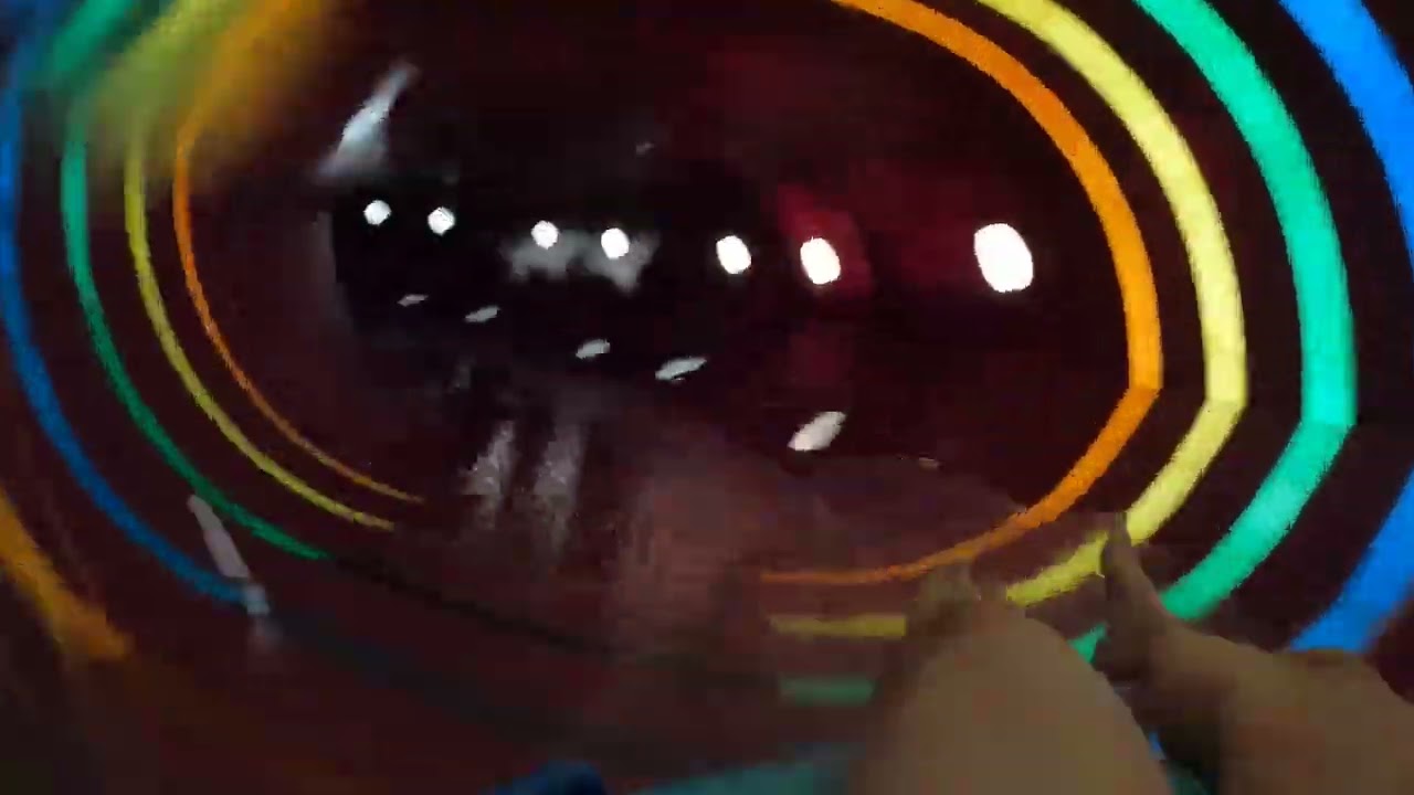 Zjeżdżalnia wodna Magic Eye Baseny tropikalne Binkowski Resort Kielce
