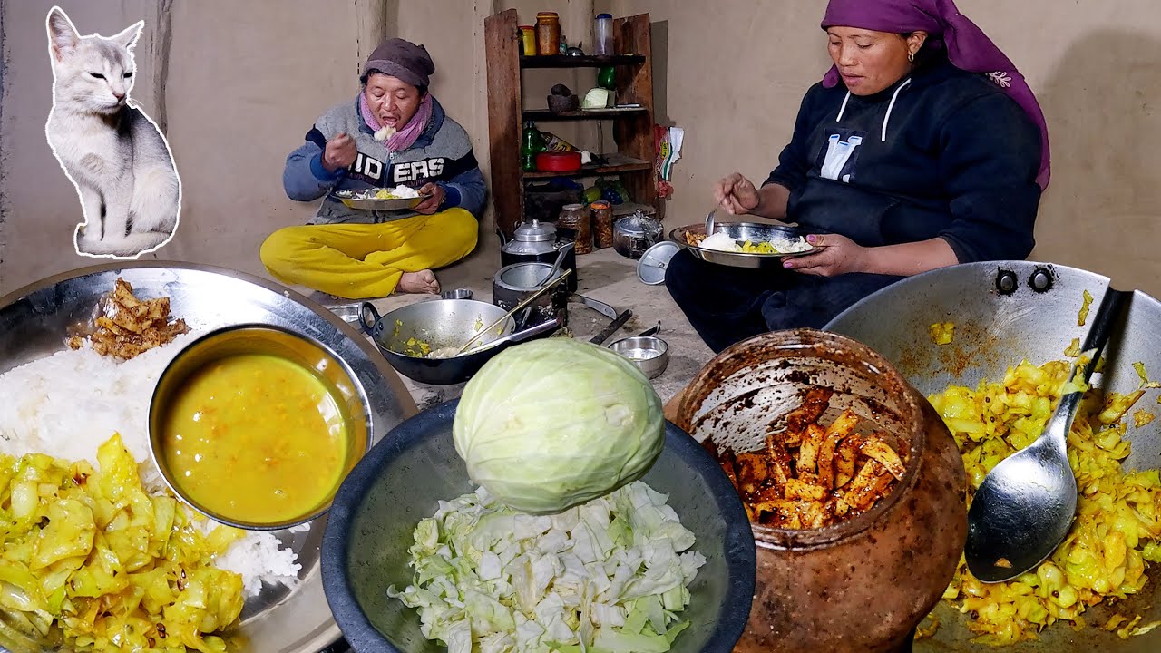 bhumi sarmila cooking dinner and having together || village dinner || @bhumicooking