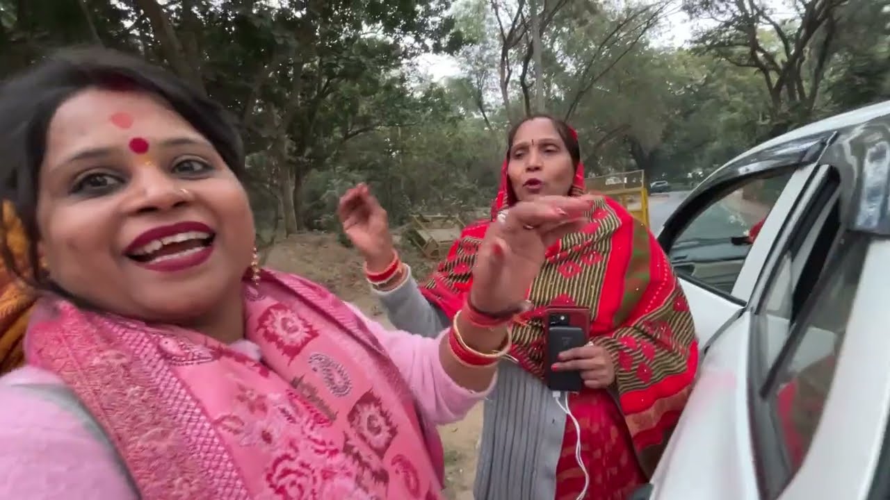 आज तो हम सभी मोदी जी के यहा पहुच गए कीर्तन कि लिए 👏🌿#sunita #modi @sunitaanjanaofficial 