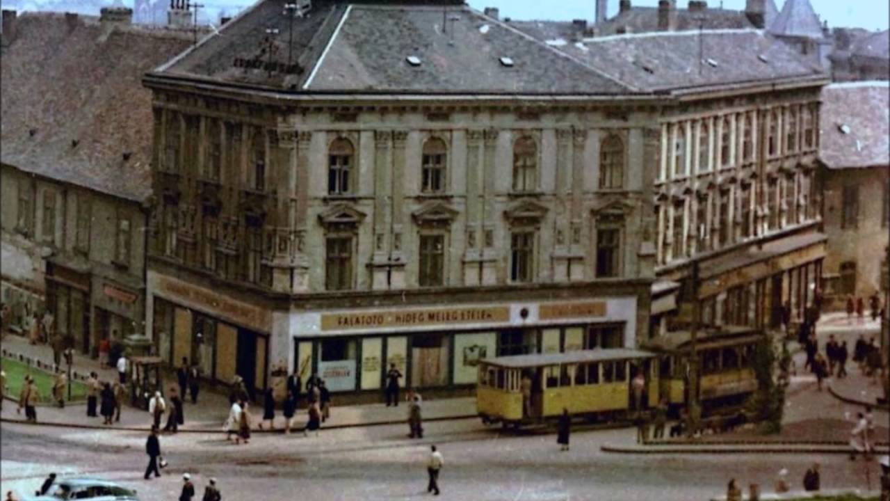 Saját film Volt egyszer egy pécsi villamos....
