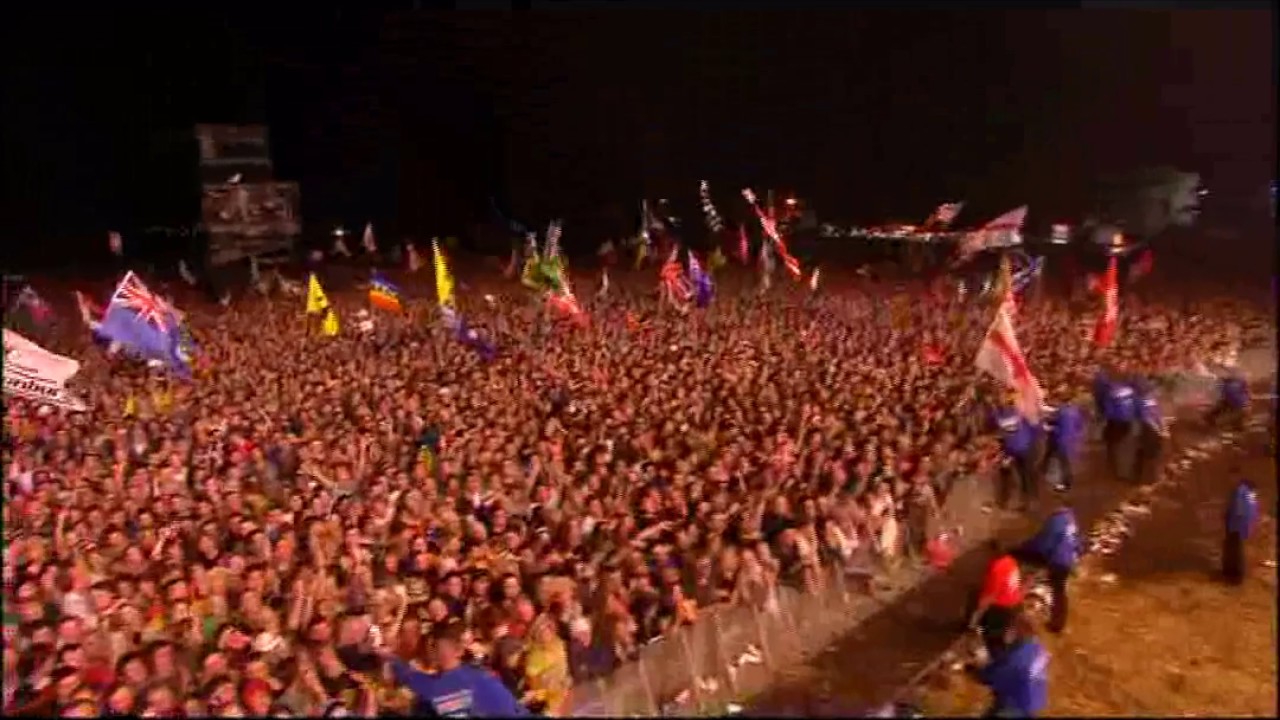 The Killers - Bones (Glastonbury 2007)