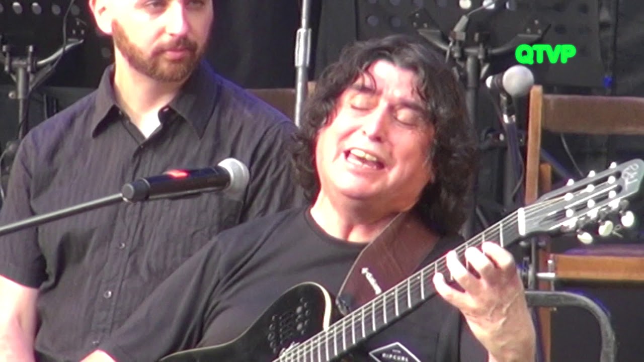 LUIS SALINAS.  Homenaje a Mercedes Sosa  (El Rosedal)