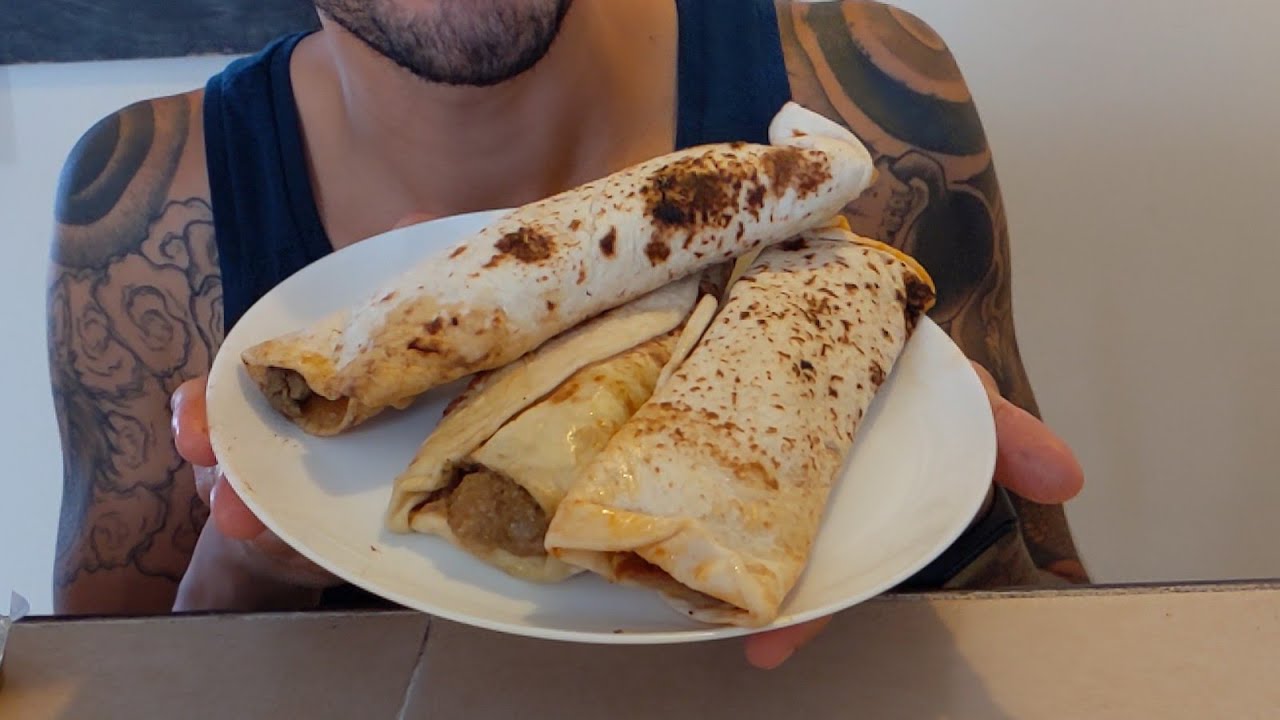 ASMR-Comiendo Burritos De Chihuahua(Lo-Fi, Voz Suave)